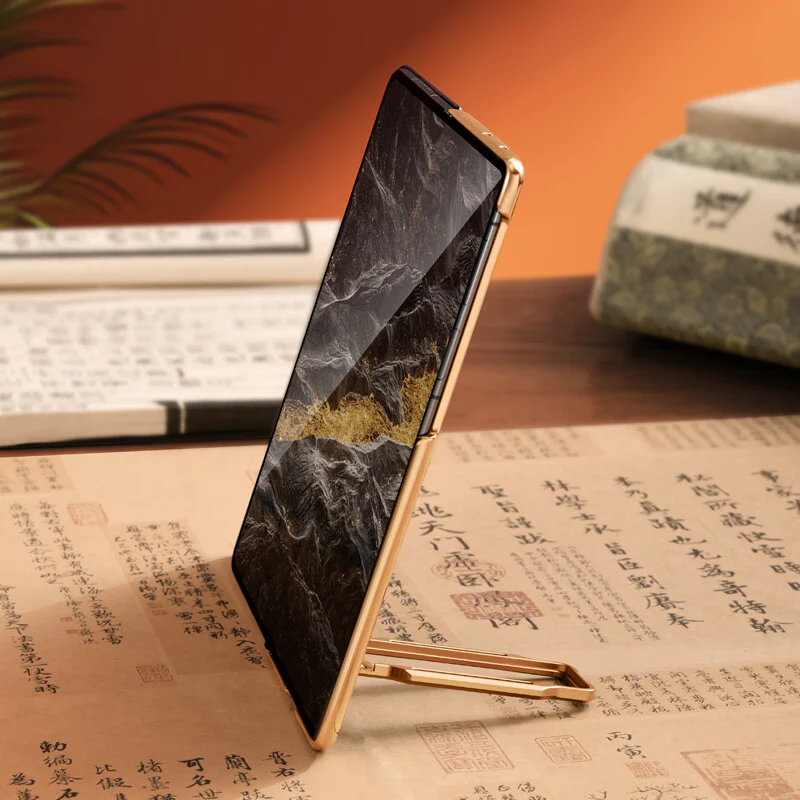 Oatsbasf 360° Rotatable Kickstand Strap Wristband Shockproof Leather Case Cover