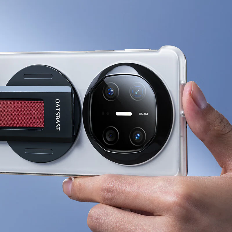 Oatsbasf 360° Rotatable Kickstand Wristband Shockproof Translucent Case Cover